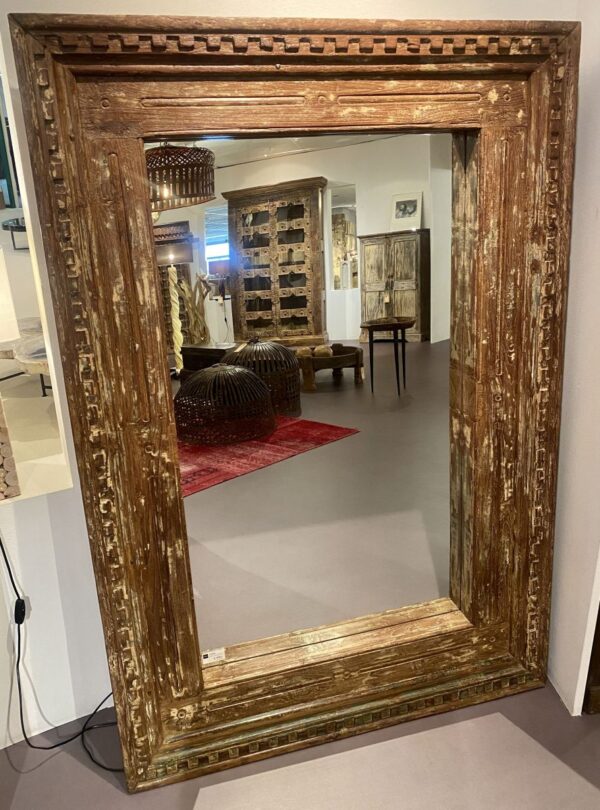 Miroir 10028