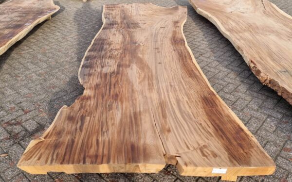 Table suar 28513
