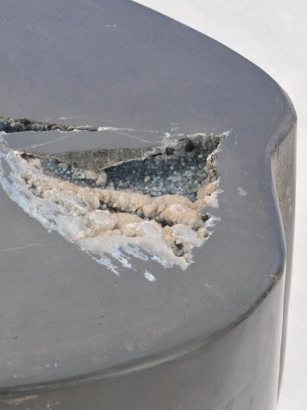 Side table petrified wood 43020
