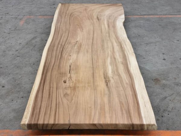 Live edge table suar 30507