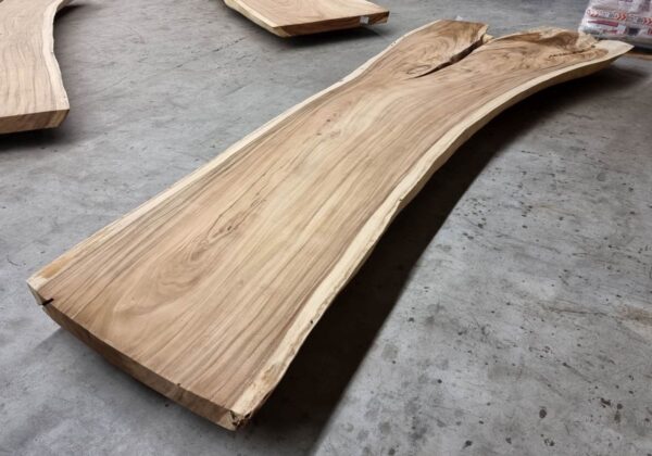 Live edge table suar 30527