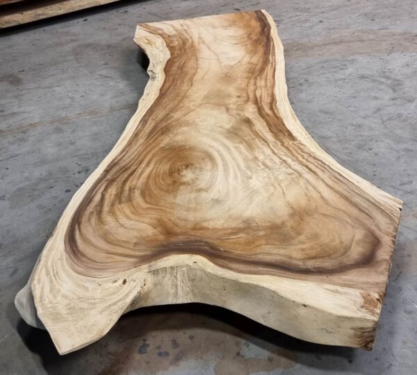 Live edge table suar 30531