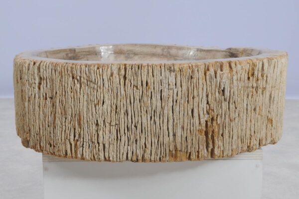 Wastafel versteend hout 48281