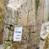 Grafsteen versteend hout 37388