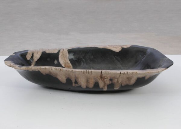 Bowl petrified wood 51306