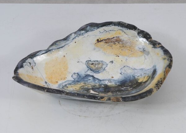 Bowl petrified wood 56293