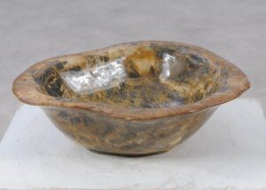 Bowl petrified wood 57022